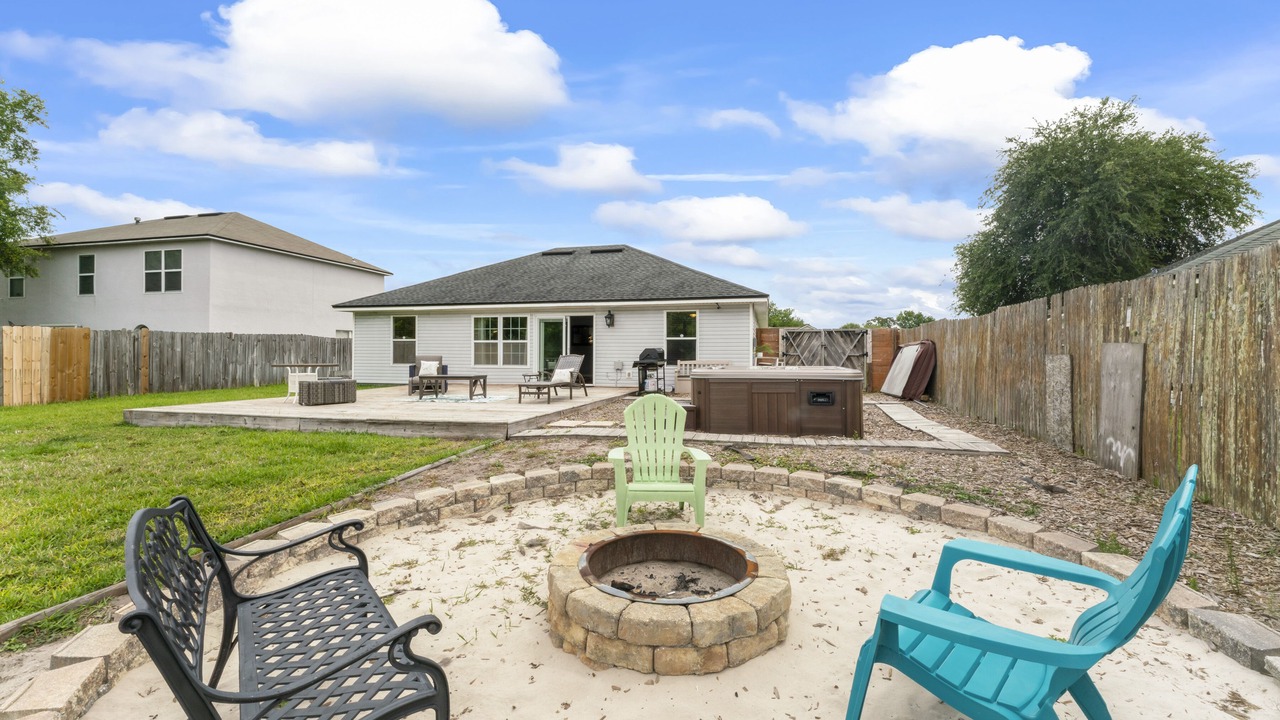 Photo of Patio Balcony in Sandalwood