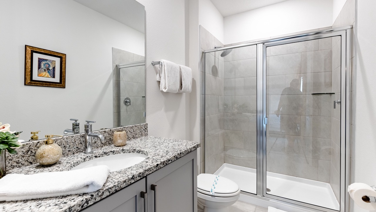 Photo of Bathroom in Reunion