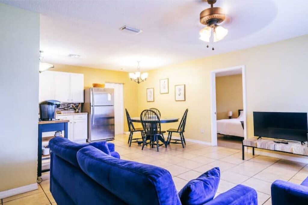 Photo of Livingroom in DeLand