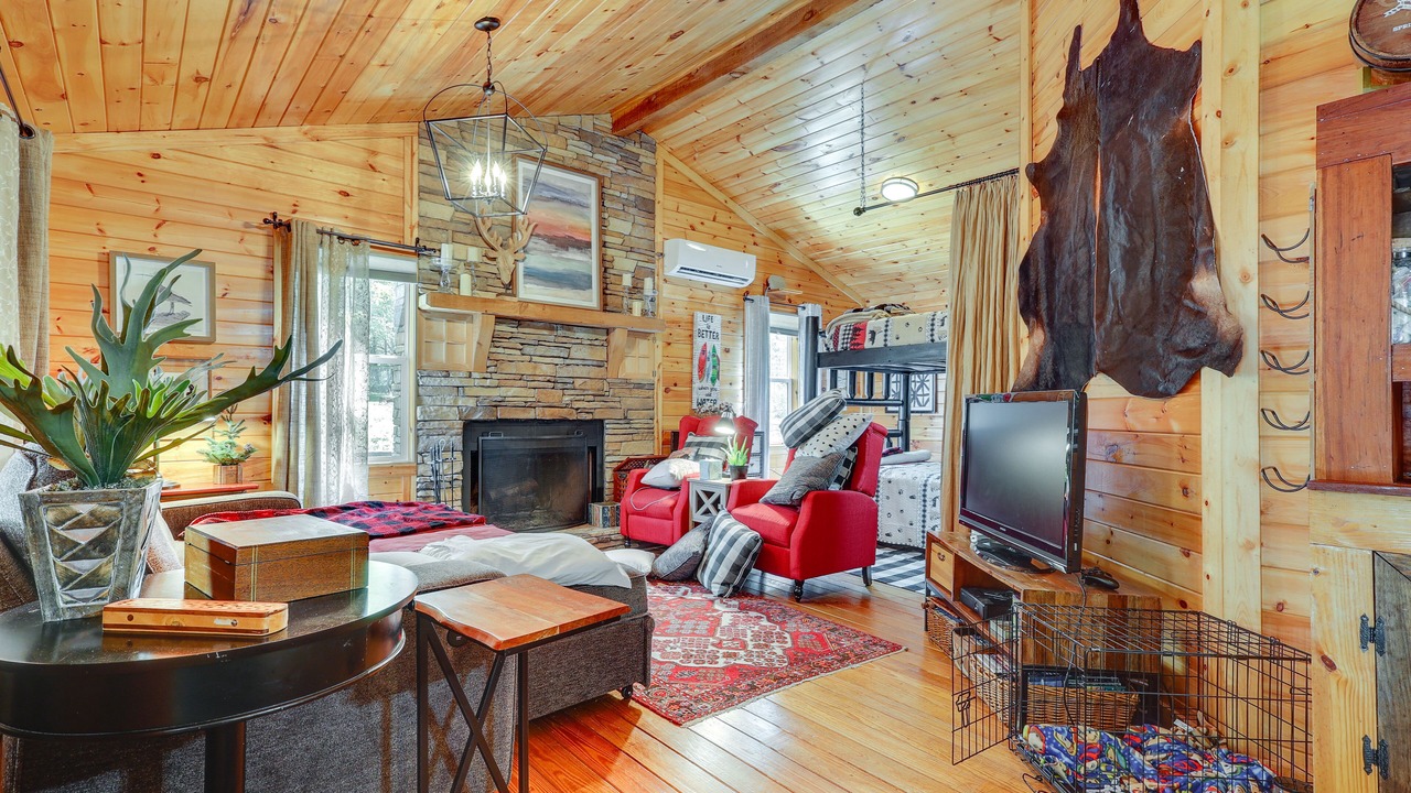 Photo of Bedroom in Haleyville
