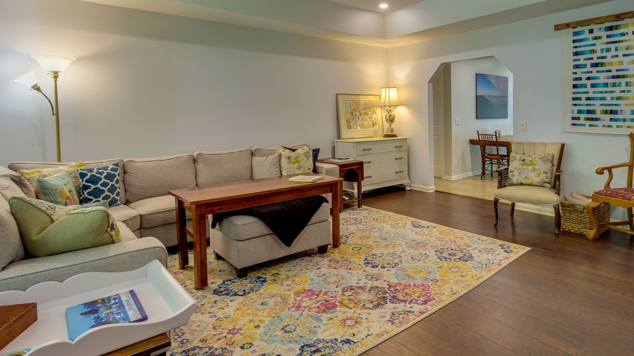 Photo of Livingroom in Whitemarsh Island