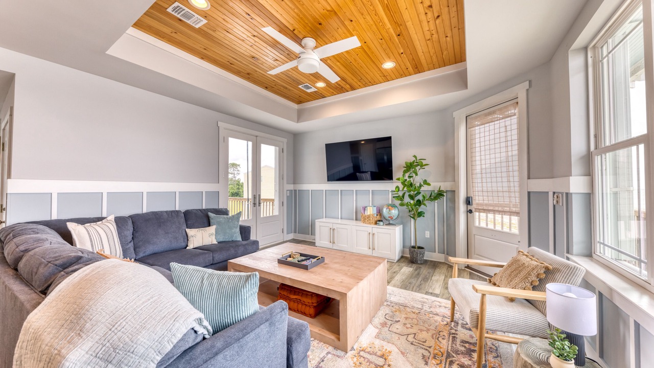 Photo of Bedroom in Long Beach