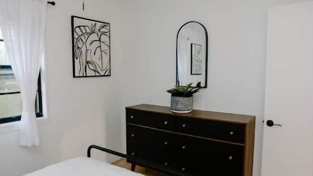 Photo of Bedroom in Milton