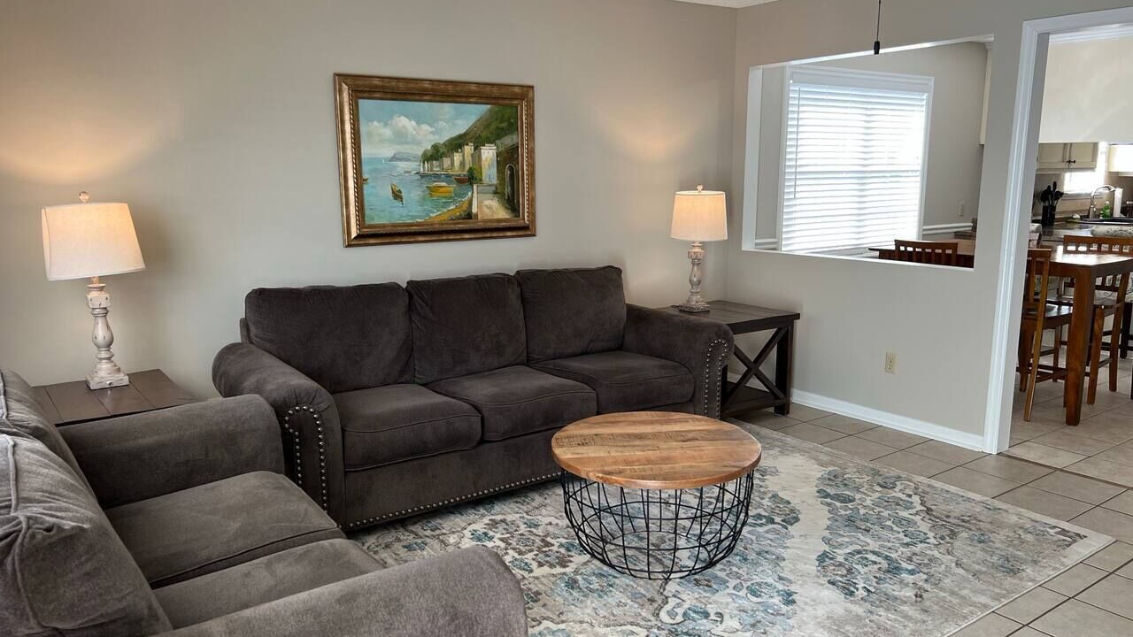 Photo of Livingroom in Remerton