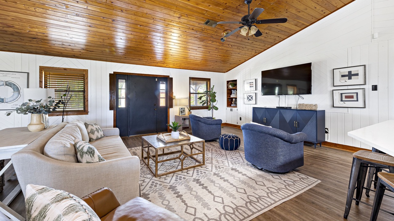 Photo of Livingroom in Elberta