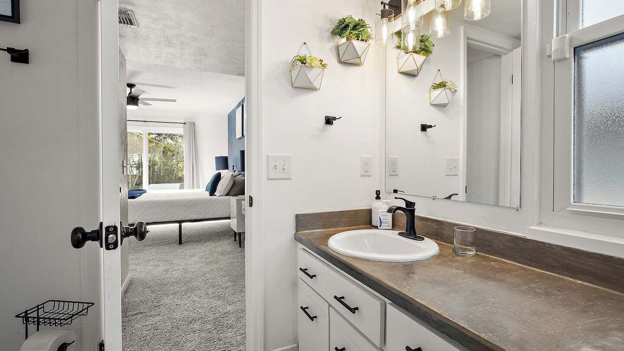 Photo of Bathroom in Port Orange