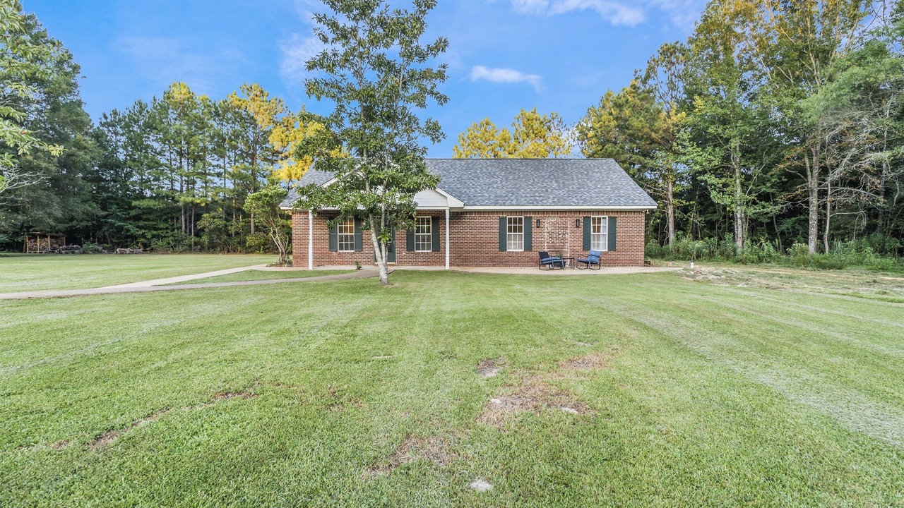 Photo of Outdoor in Starkville