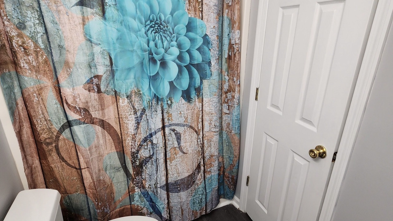 Photo of Bathroom in Statesboro