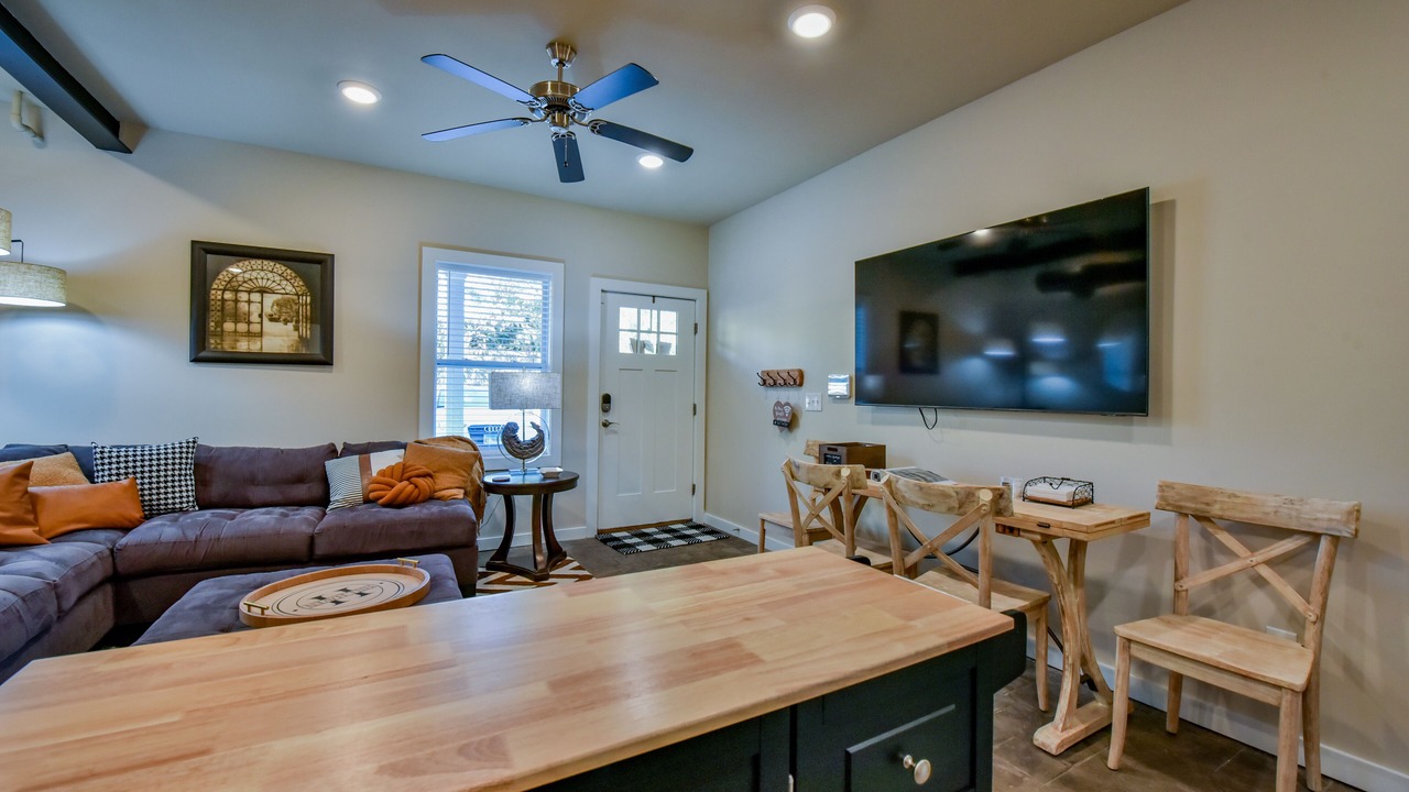 Photo of Livingroom in Tuscaloosa