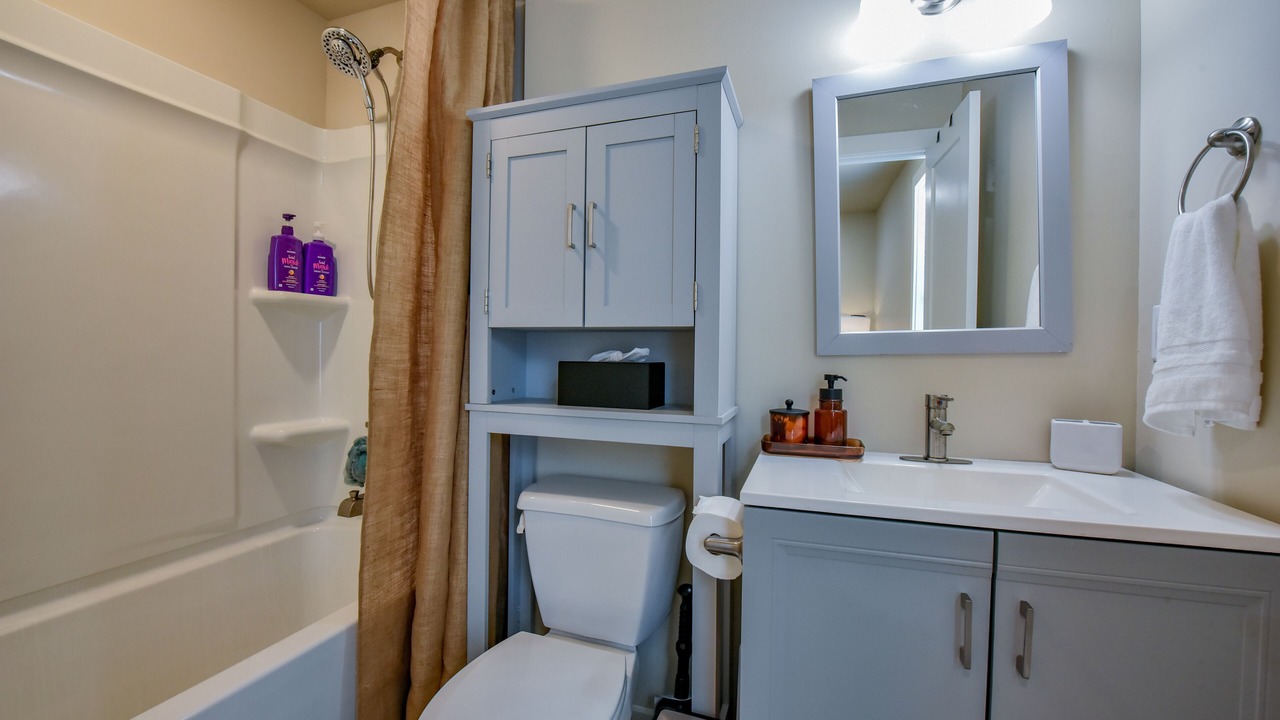 Photo of Bathroom in Tuscaloosa