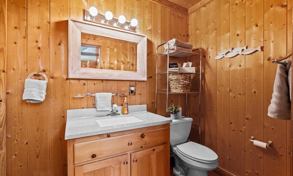 Photo of Bathroom in Six Mile