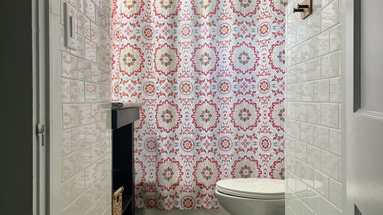 Photo of Bathroom in Umatilla