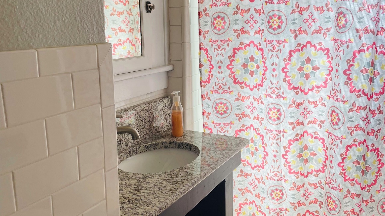 Photo of Bathroom in Umatilla