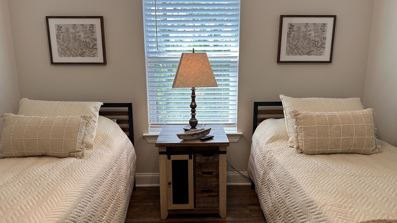 Photo of Bedroom in Shoreline Park