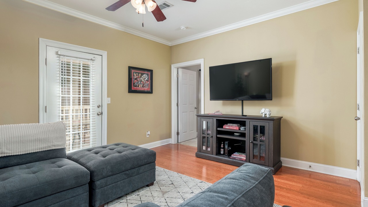 Photo of Livingroom in Tuscaloosa