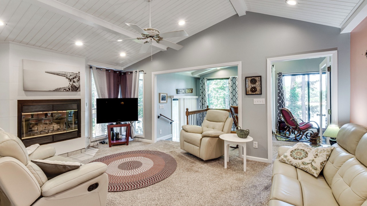 Photo of Bedroom in Townville