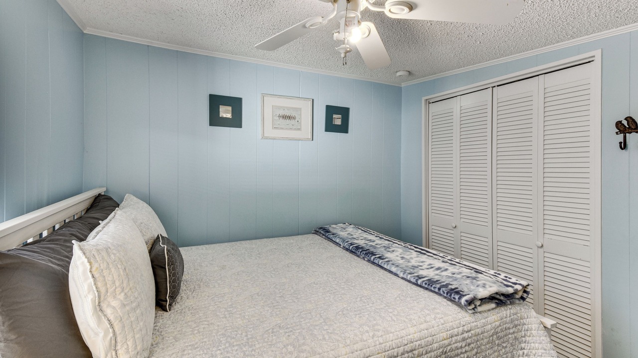 Photo of Bedroom in Townville