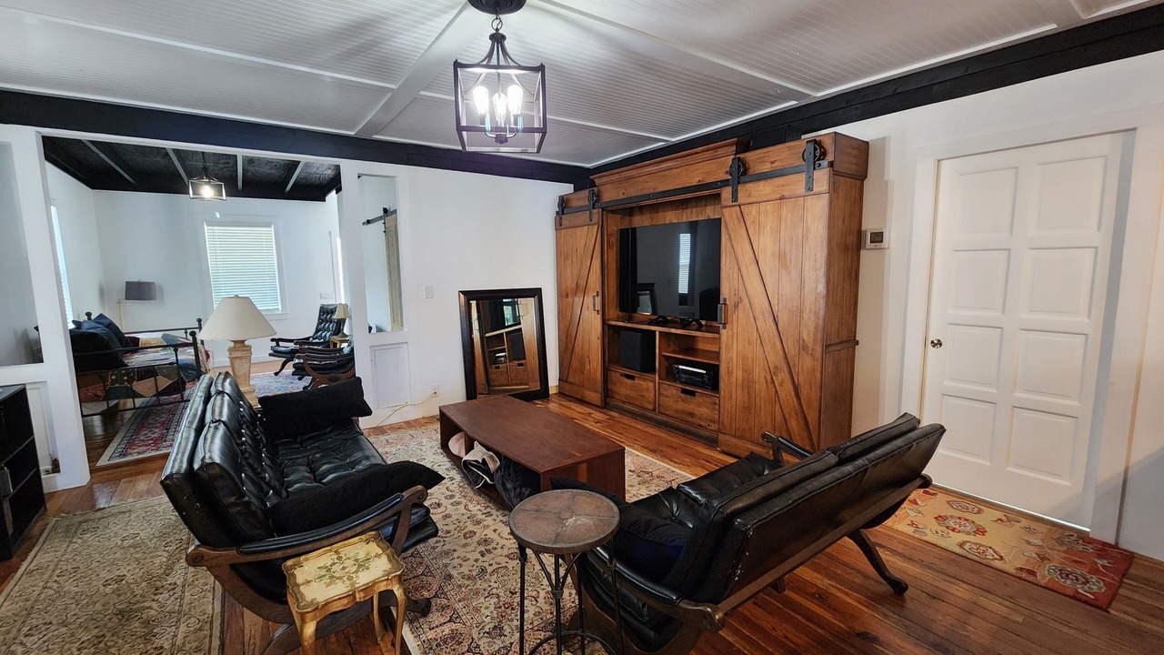 Photo of Livingroom in Crescent City