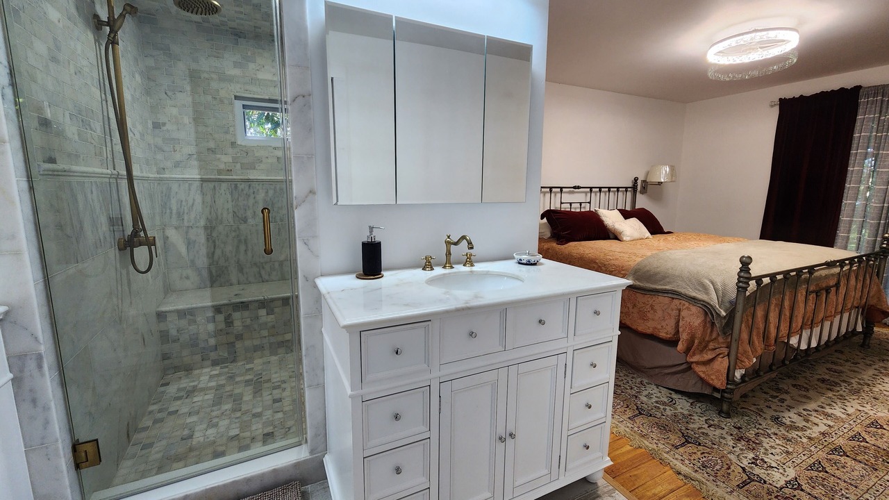 Photo of Bathroom in Crescent City