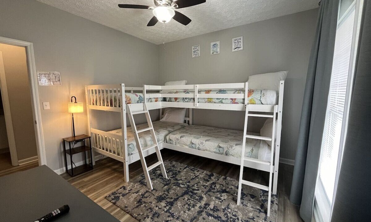 Photo of Bedroom in Foley
