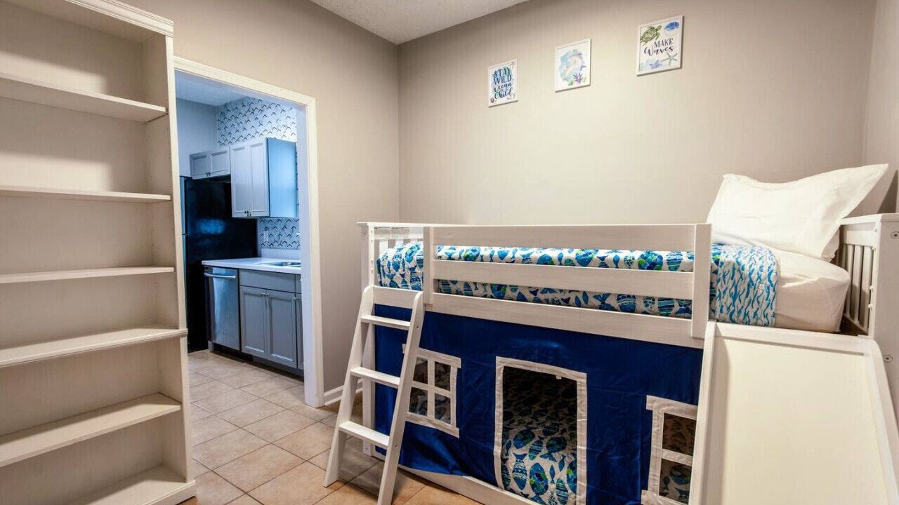 Photo of Bedroom in Foley