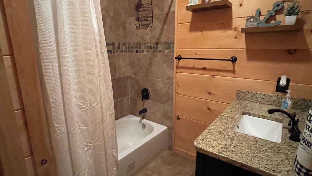 Photo of Bathroom in Wedowee