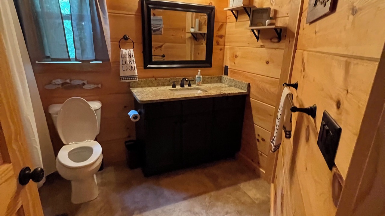 Photo of Bathroom in Wedowee
