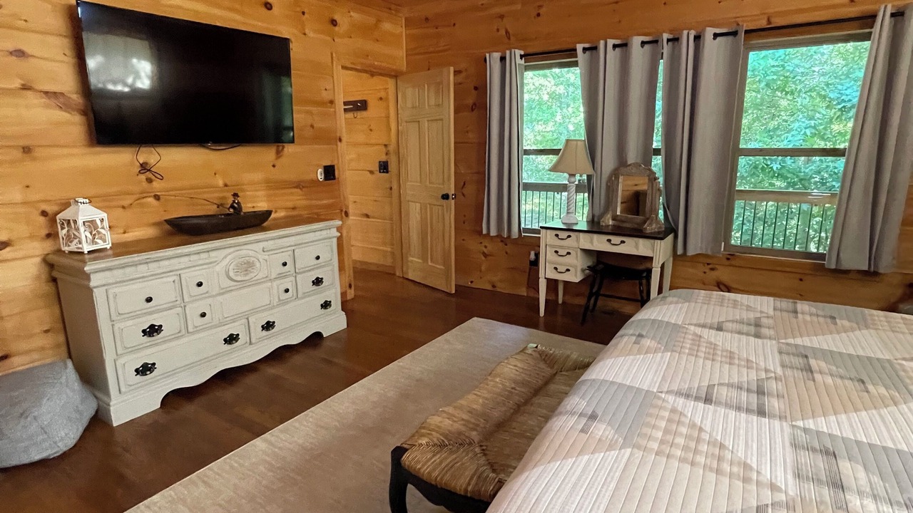 Photo of Bedroom in Wedowee