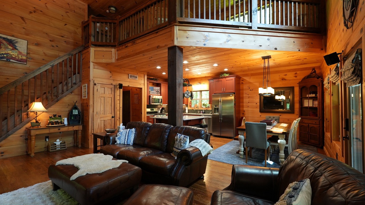 Photo of Livingroom in Wedowee