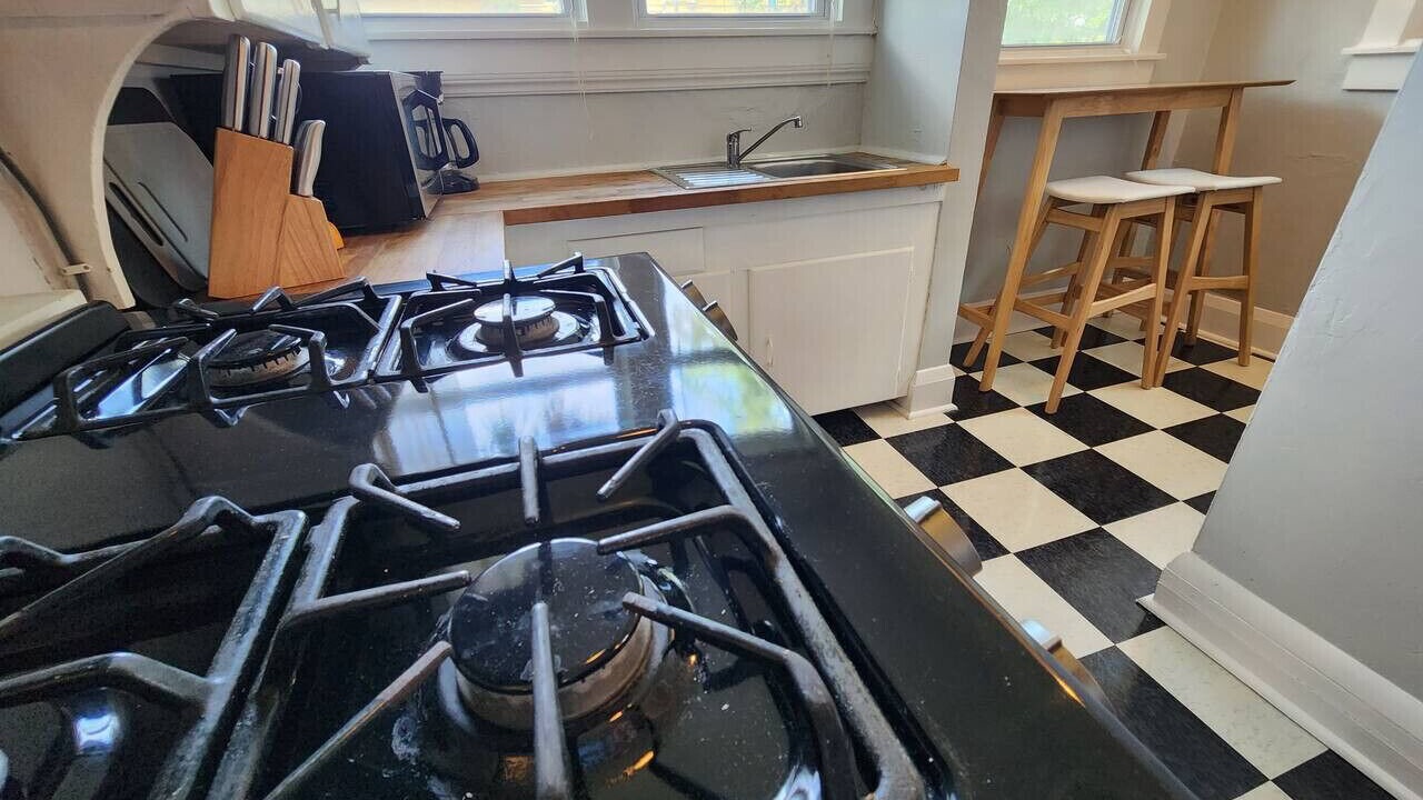 Photo of Kitchen in Colonialtown North