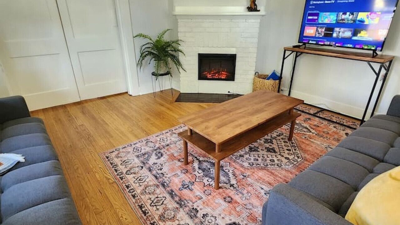 Photo of Livingroom in Colonialtown North