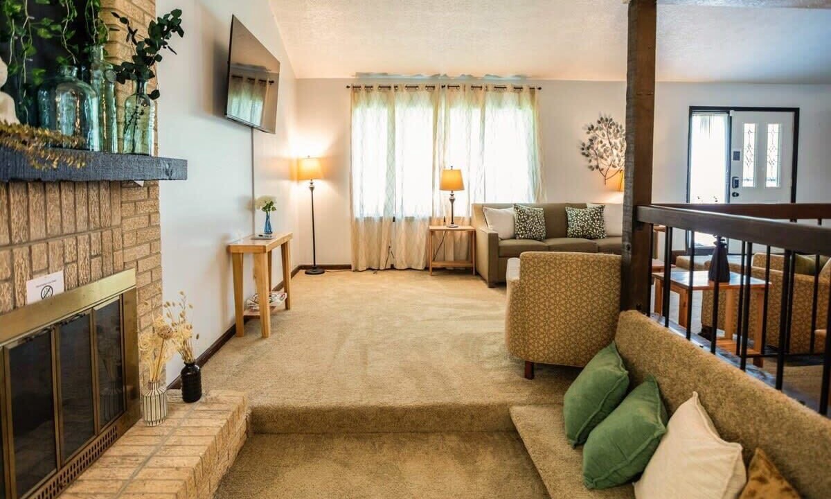 Photo of Livingroom in Montgomery