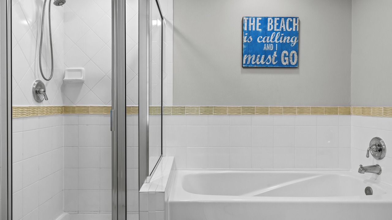 Photo of Bathroom in Baytowne Wharf