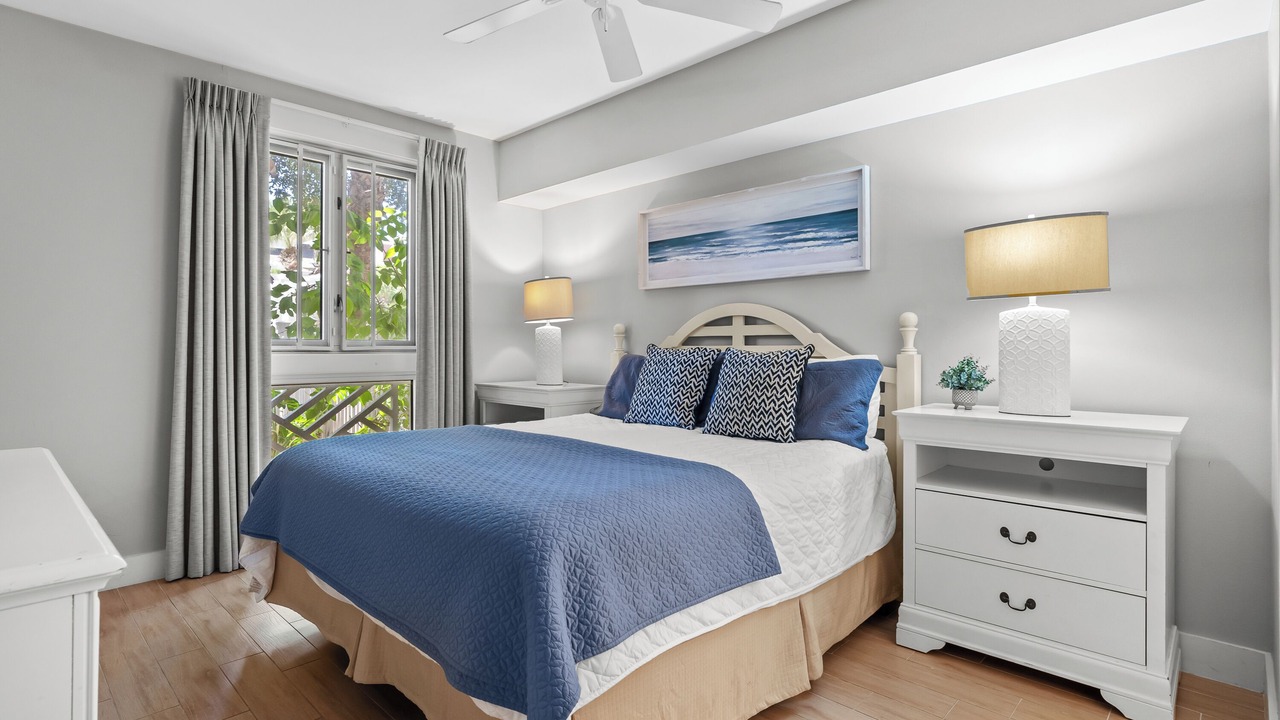 Photo of Bedroom in Baytowne Wharf