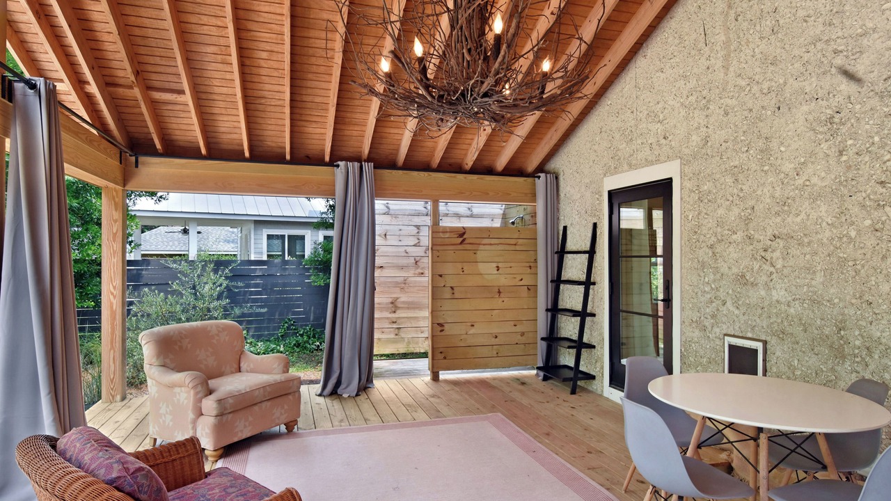 Photo of Outdoor in Saint Simons Heights