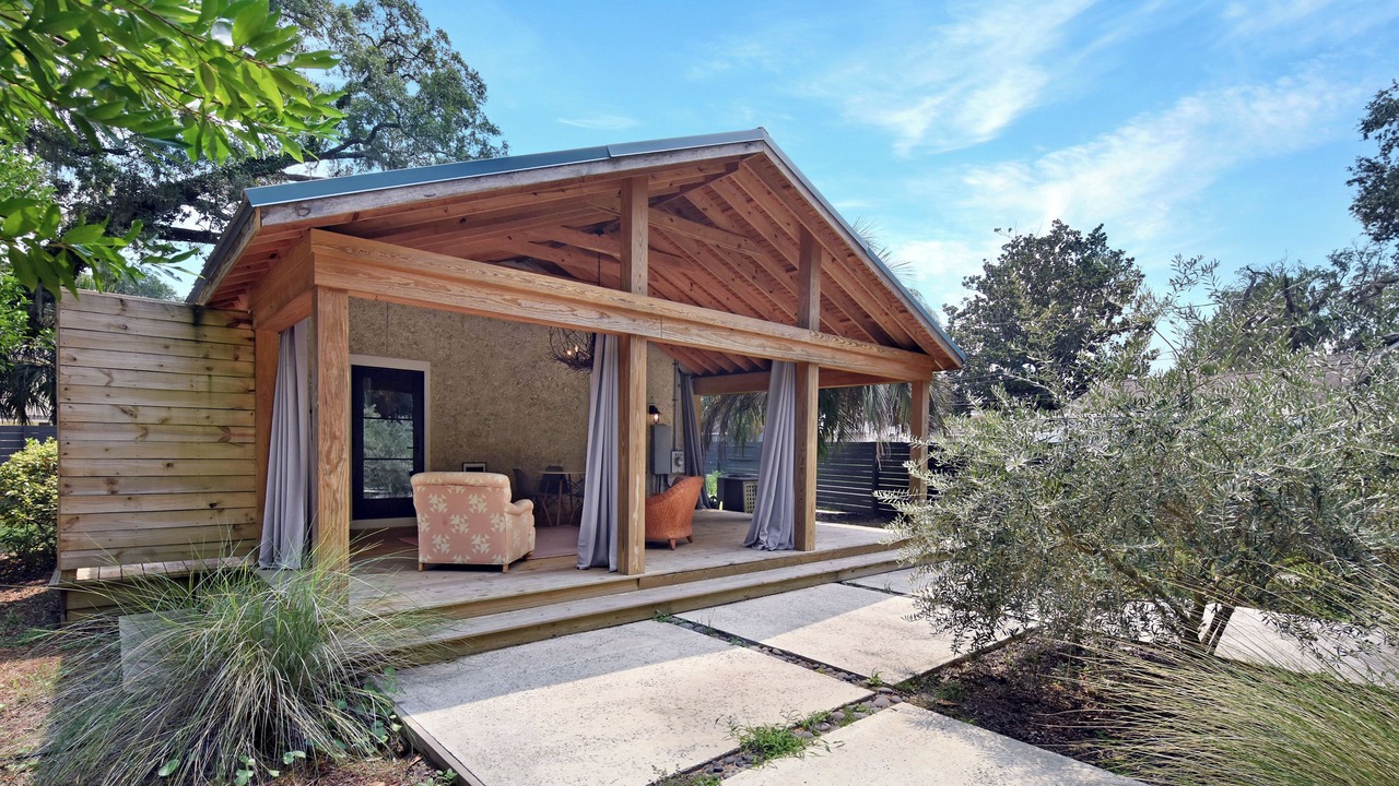 Photo of Patio Balcony in Saint Simons Heights