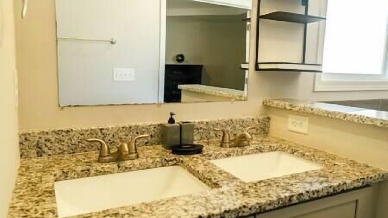Photo of Bathroom in Browns Mill Park