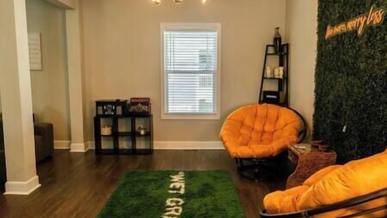Photo of Bedroom in Browns Mill Park