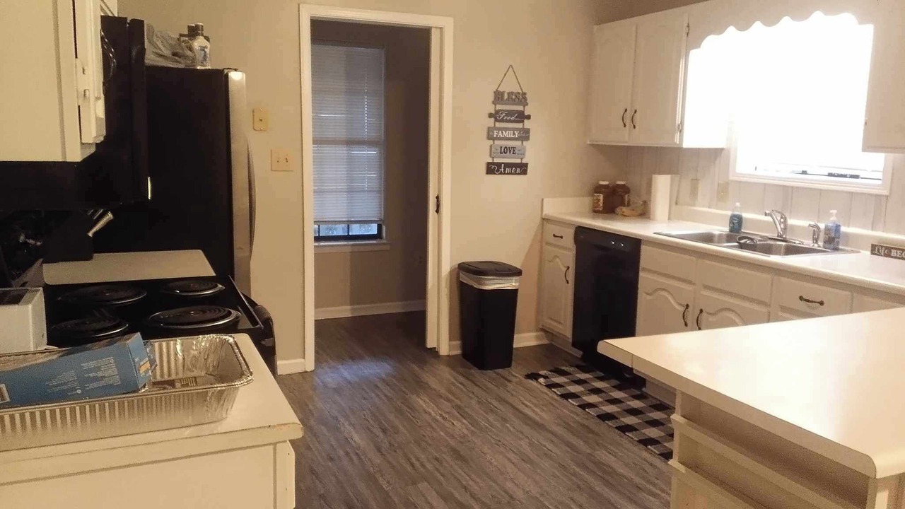 Photo of Kitchen in Gunter Afs