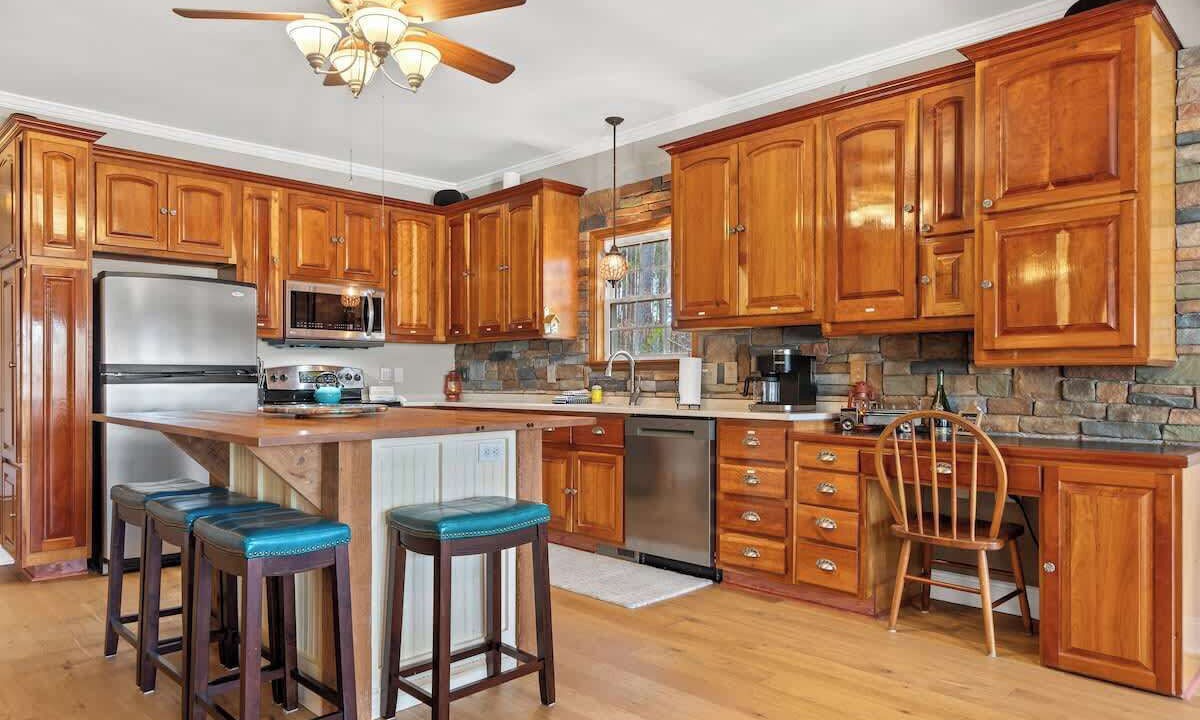 Photo of Kitchen in Eatonton