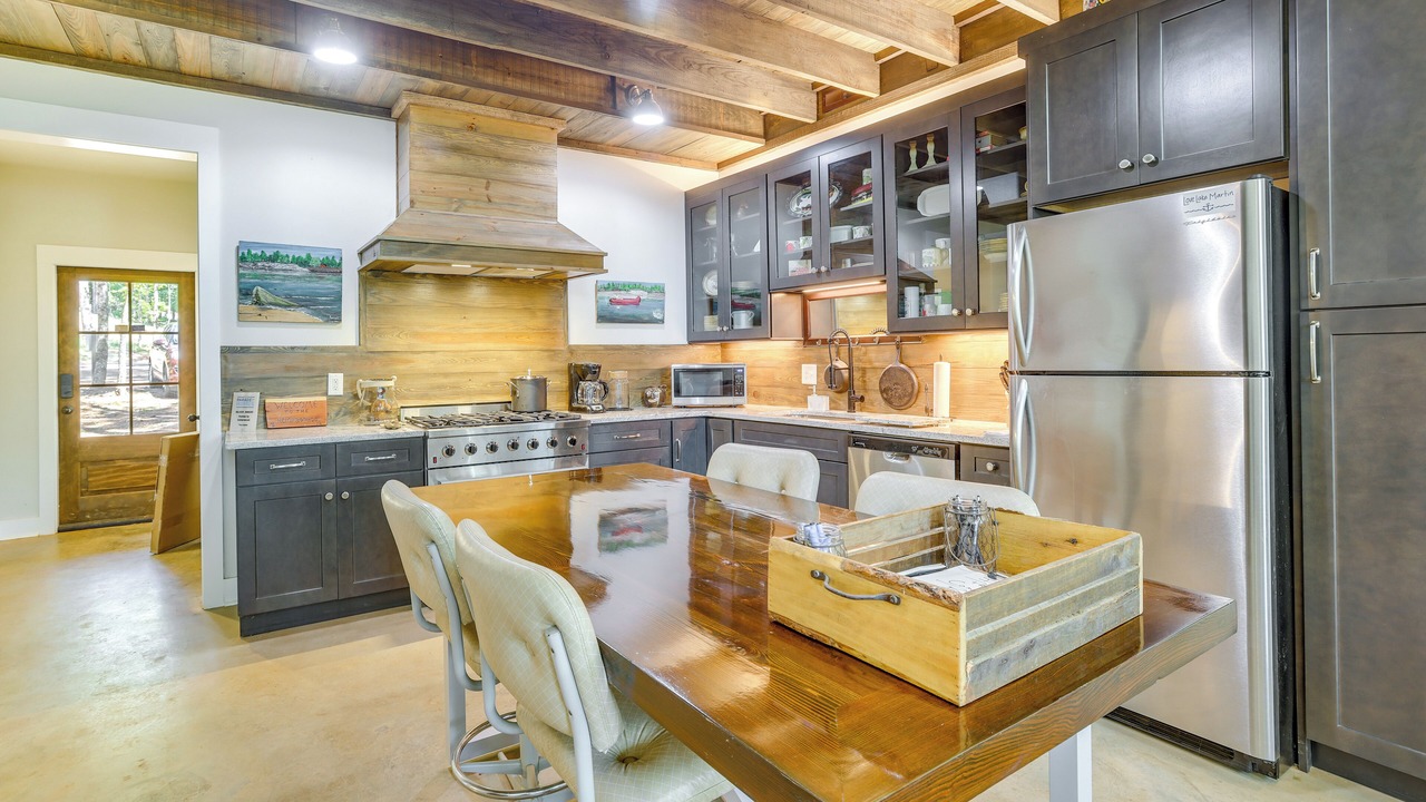 Photo of Kitchen in Little Kowaliga