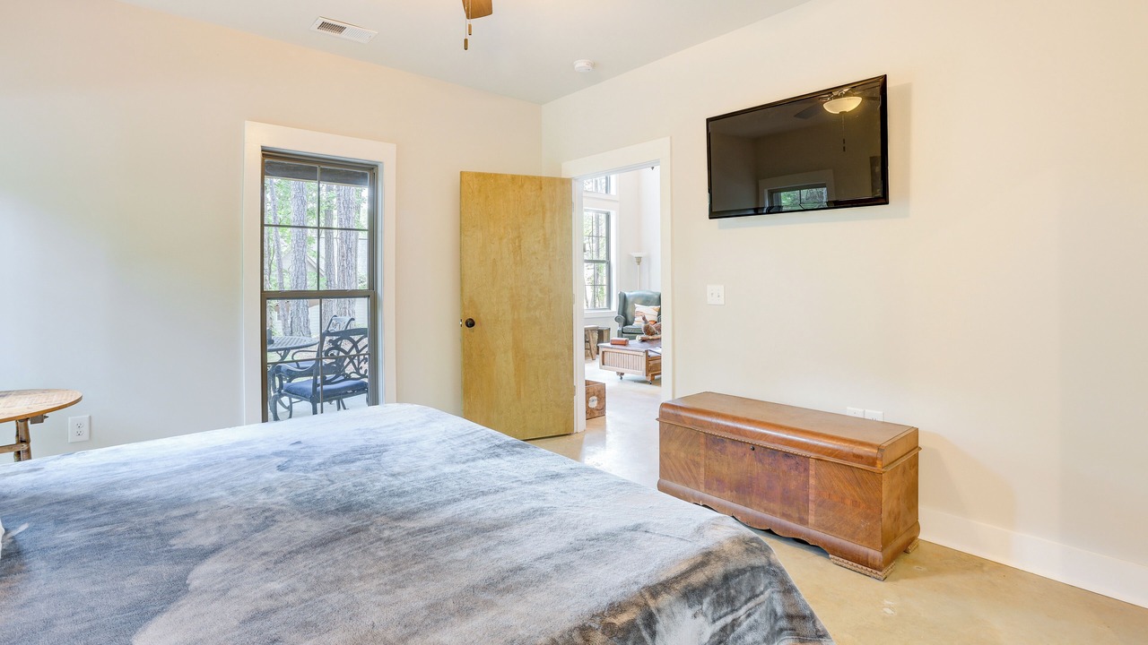 Photo of Bedroom in Little Kowaliga