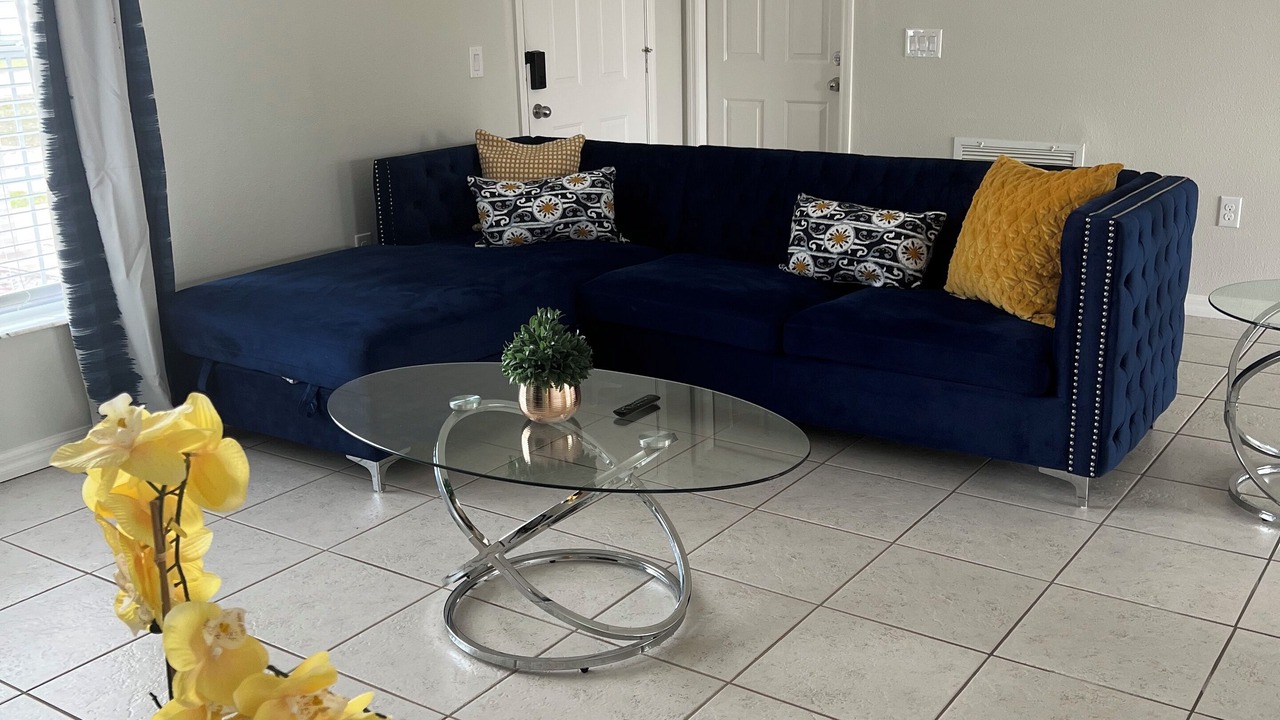 Photo of Livingroom in Deltona Lakes