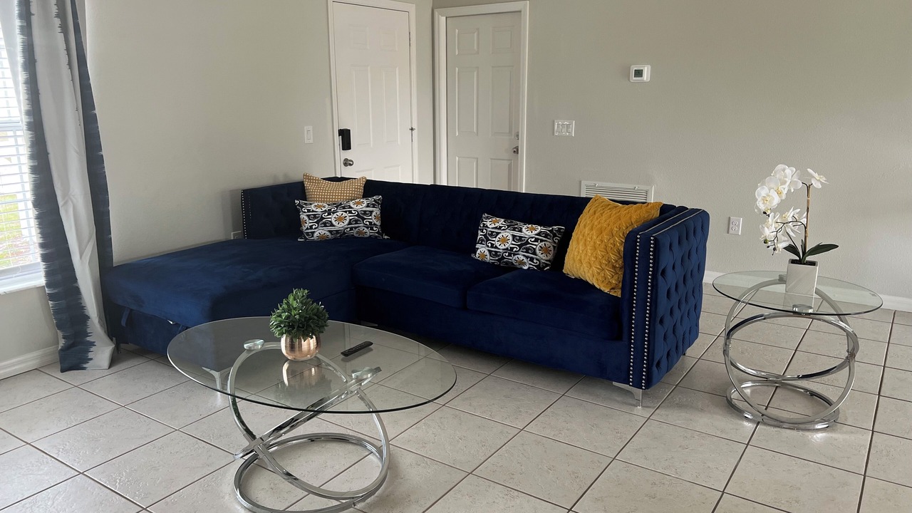 Photo of Livingroom in Deltona Lakes