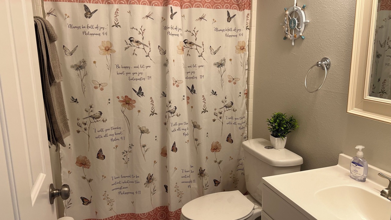 Photo of Bathroom in Deltona Lakes