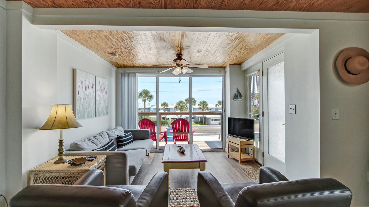 Photo of Livingroom in Fernandina Beach