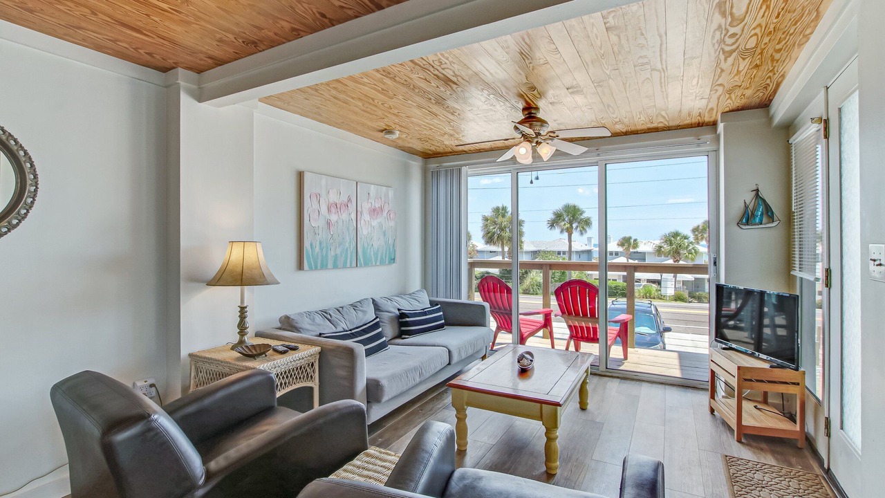 Photo of Livingroom in Fernandina Beach