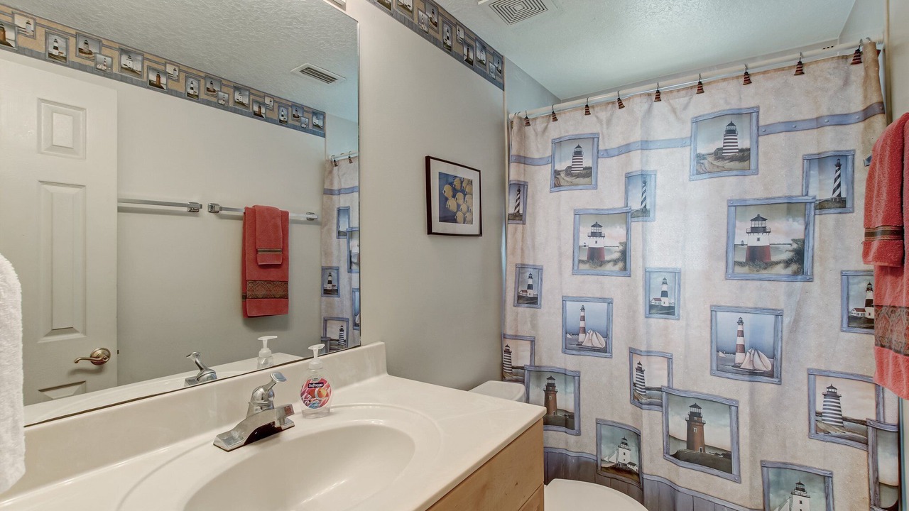 Photo of Bathroom in Fernandina Beach