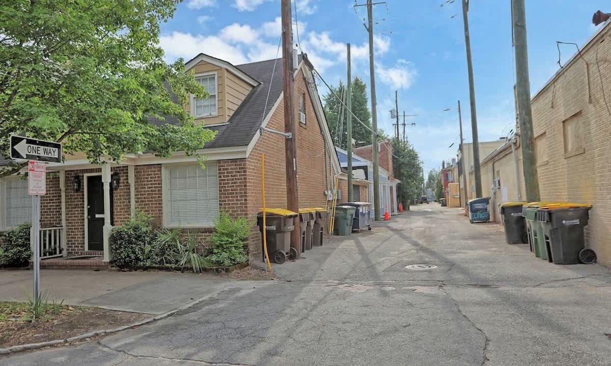 Photo of Outdoor in Historic District - North