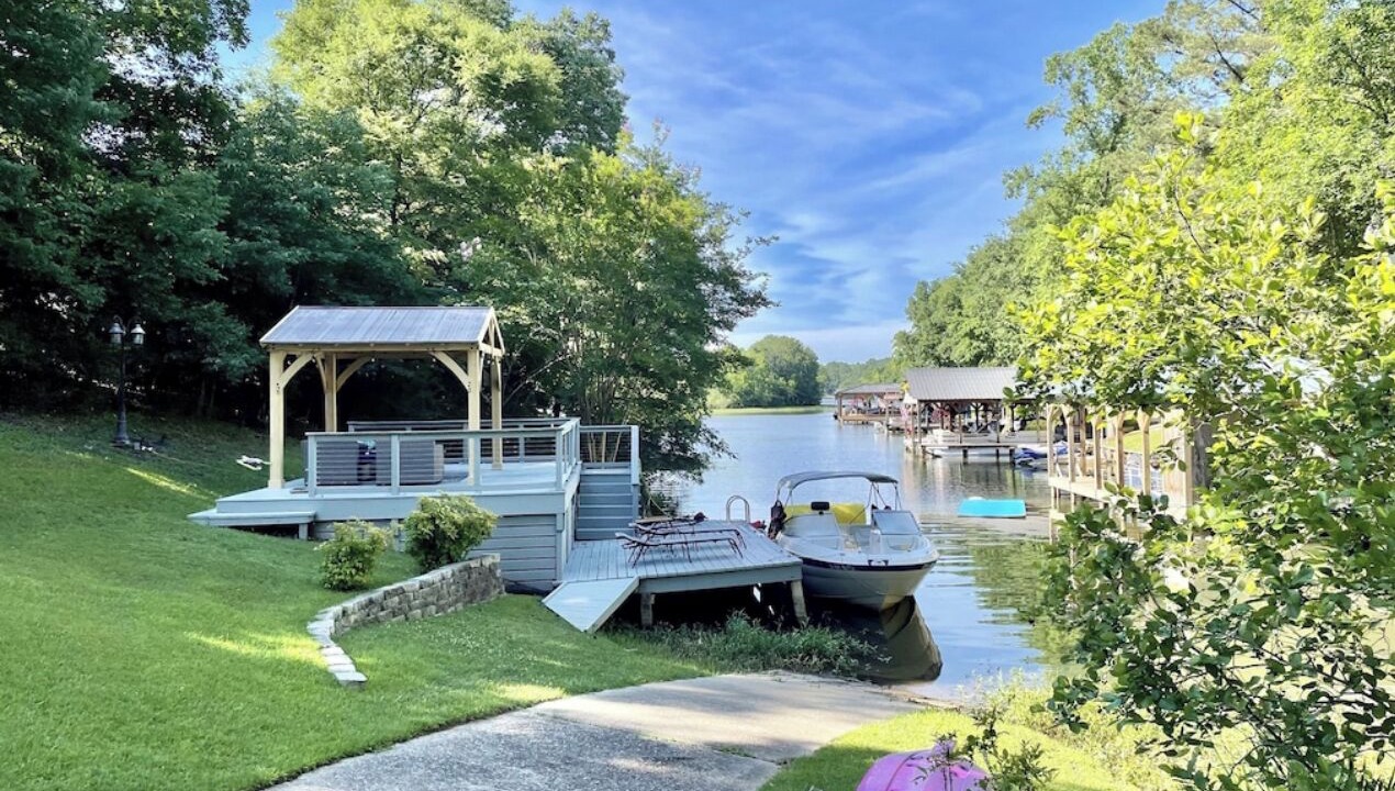 Photo of Outdoor in Northport